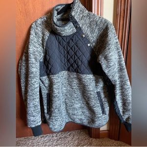 Abercrombie Asymmetrical Fleece Pullover M